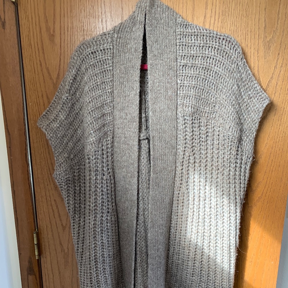 Alpaca, yak, wool, extra small sleeveless sweater